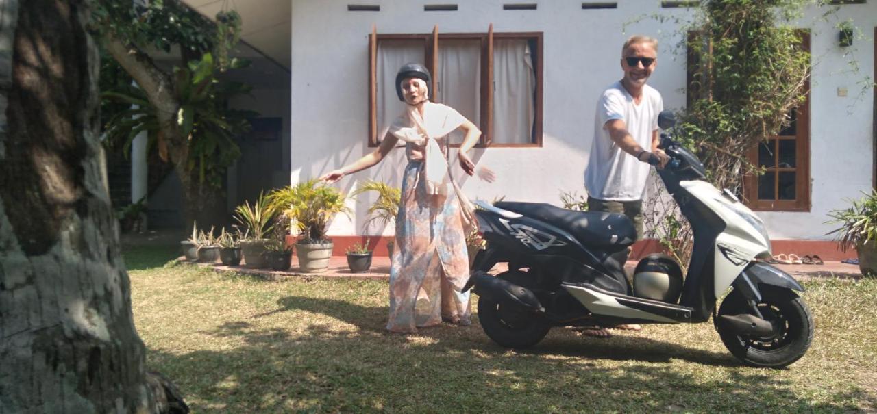 Sanithu Homestay And Villa Galle Exterior photo