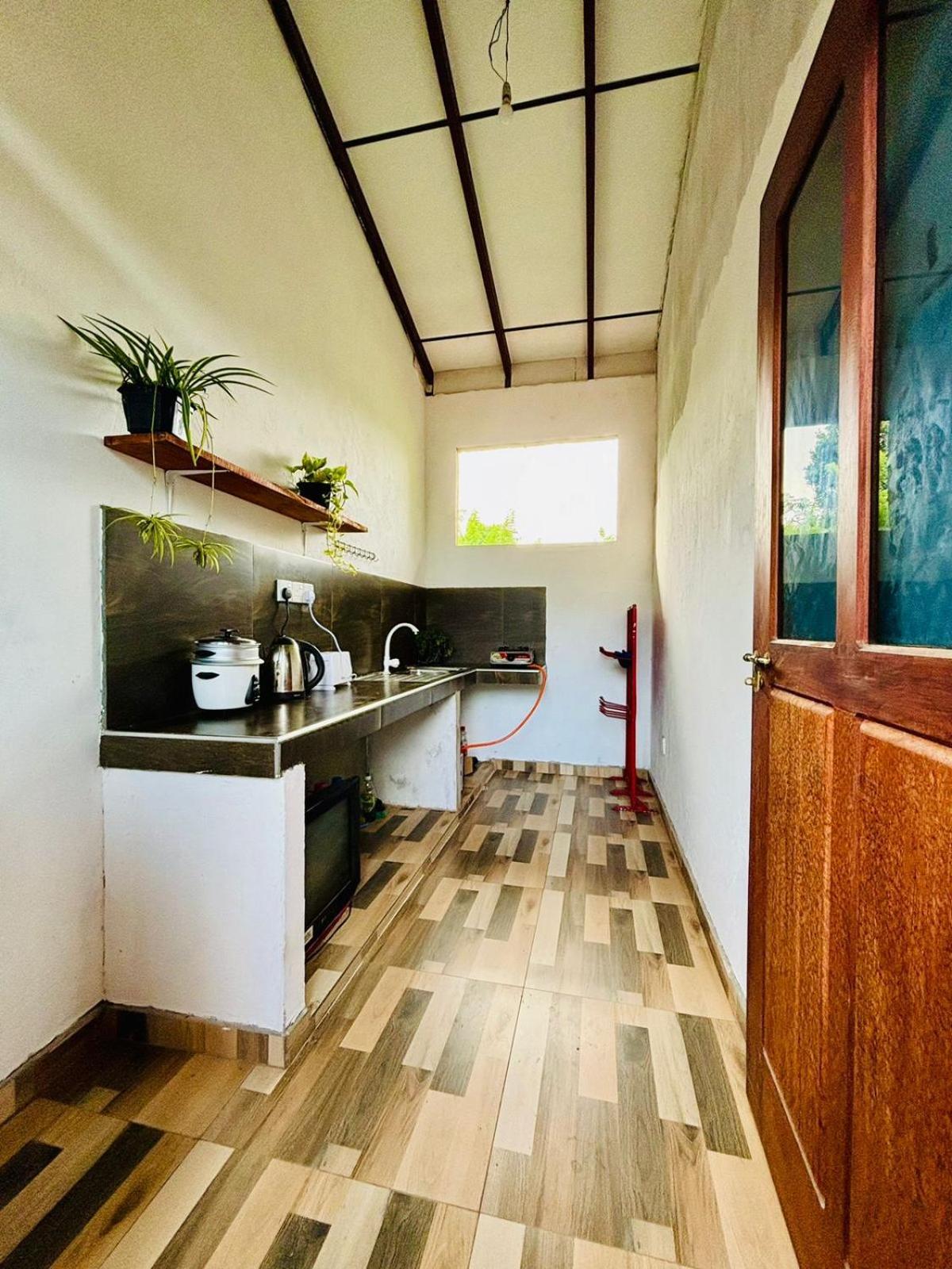 Sanithu Homestay And Villa Galle Exterior photo